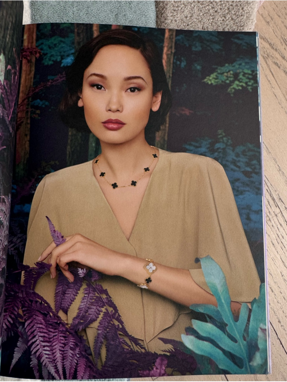 NEW! Van Cleef & Arpels Catalog Purple Iridescent Hardcover Jewelry Art book